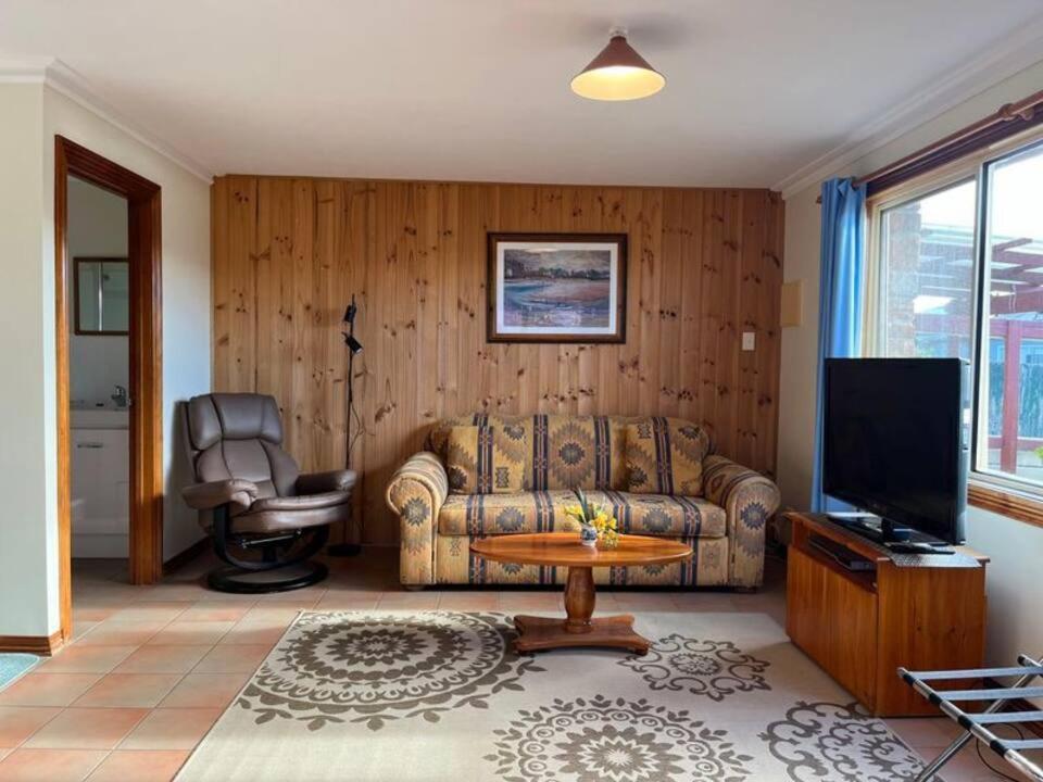 The Cottage - Tidelines Of Bicheno Exteriér fotografie